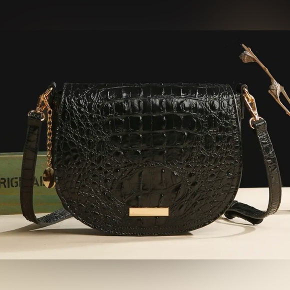 Stylish Crocodile Pattern Vogue Crossbody Bag - Picture 5 of 5
